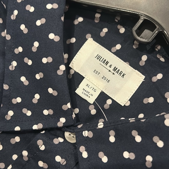 Julian & Mark Ryan Geo Print Button Down Shirt - Picture 5 of 6